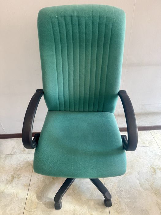 Кресло в хорошем состояние