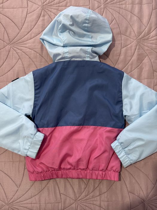 DKNY оригинално яке 104 размер 3-4 годинки