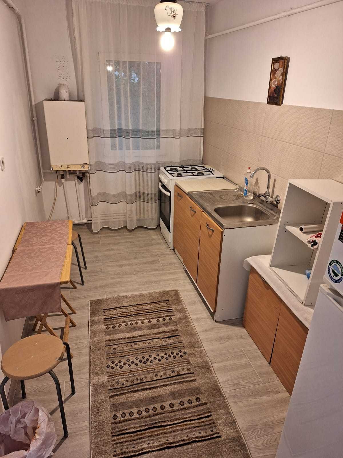 Cameră liberă - apartament 2 CD - CUG