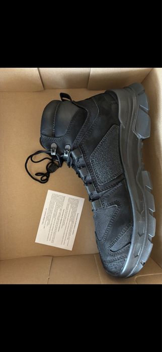 Ghete de drumeție, noi.