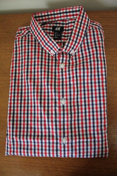 Camasa H&M, masura L, noua, cu eticheta