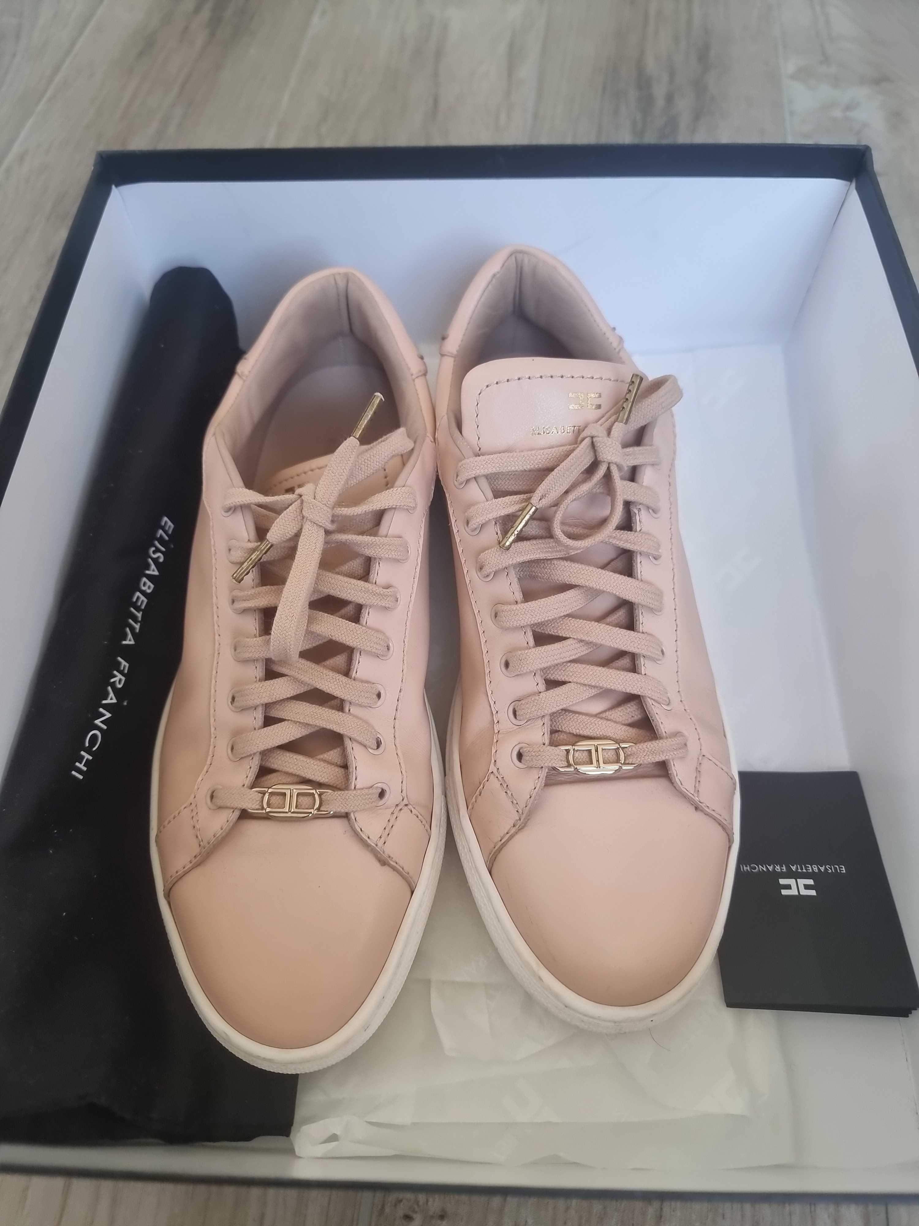 Elisabetta Franchi кецове размер 38