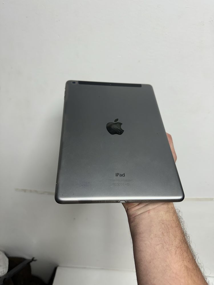 Tableta Apple Ipad Air - 64Gb, WiFi si 4G Cellular, Space Gray