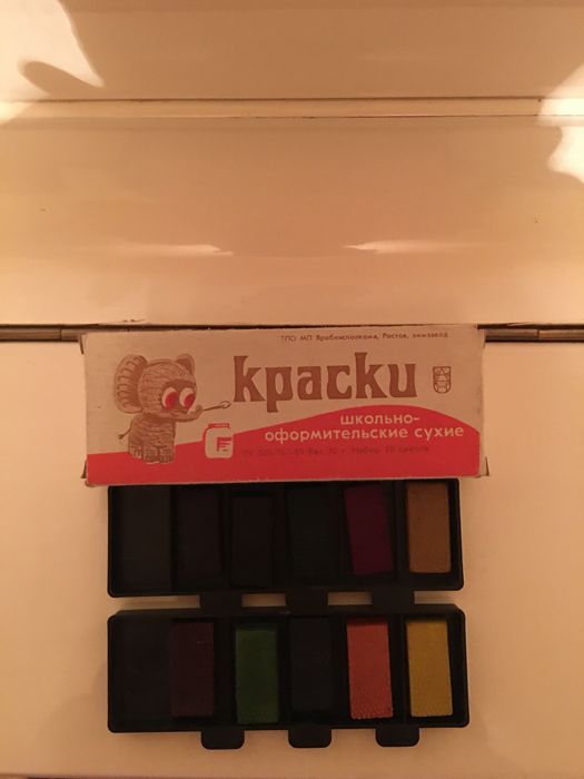 Краски школьно-оформительские сухие