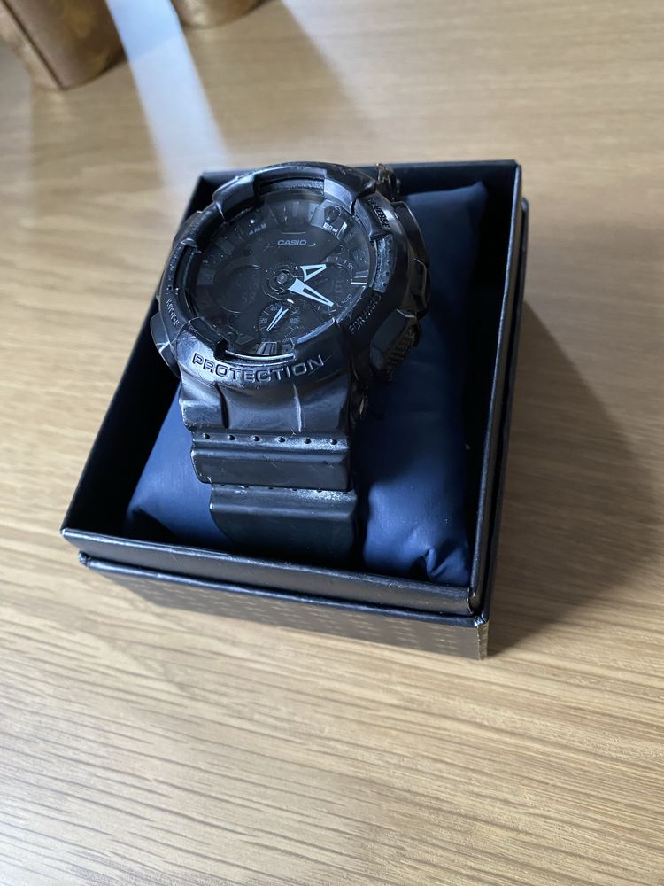 Часовник Casio G-SHOCK GA-120BB