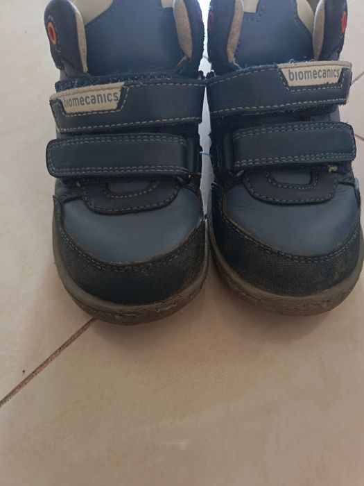 Lot Adidasi Biomecanics marime 25