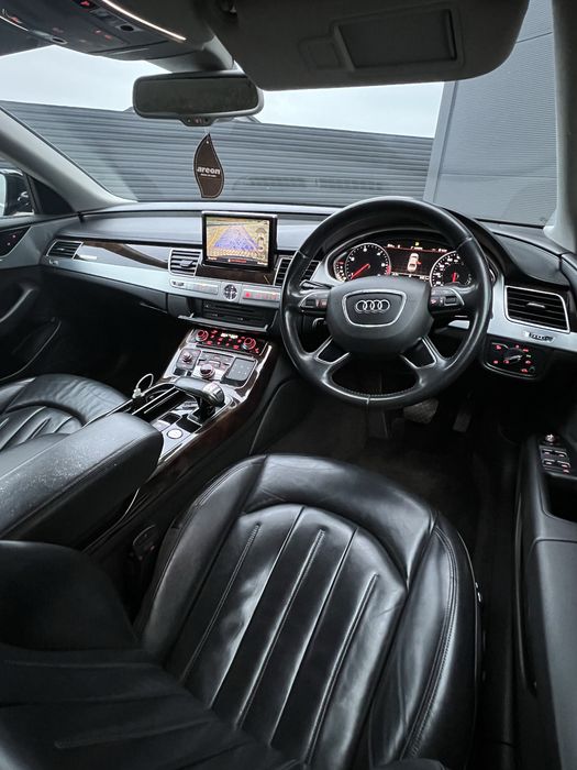 Audi~A8 ~3.0 ~TDI ~volan ~dreapta ~Mot valabil 12 luni