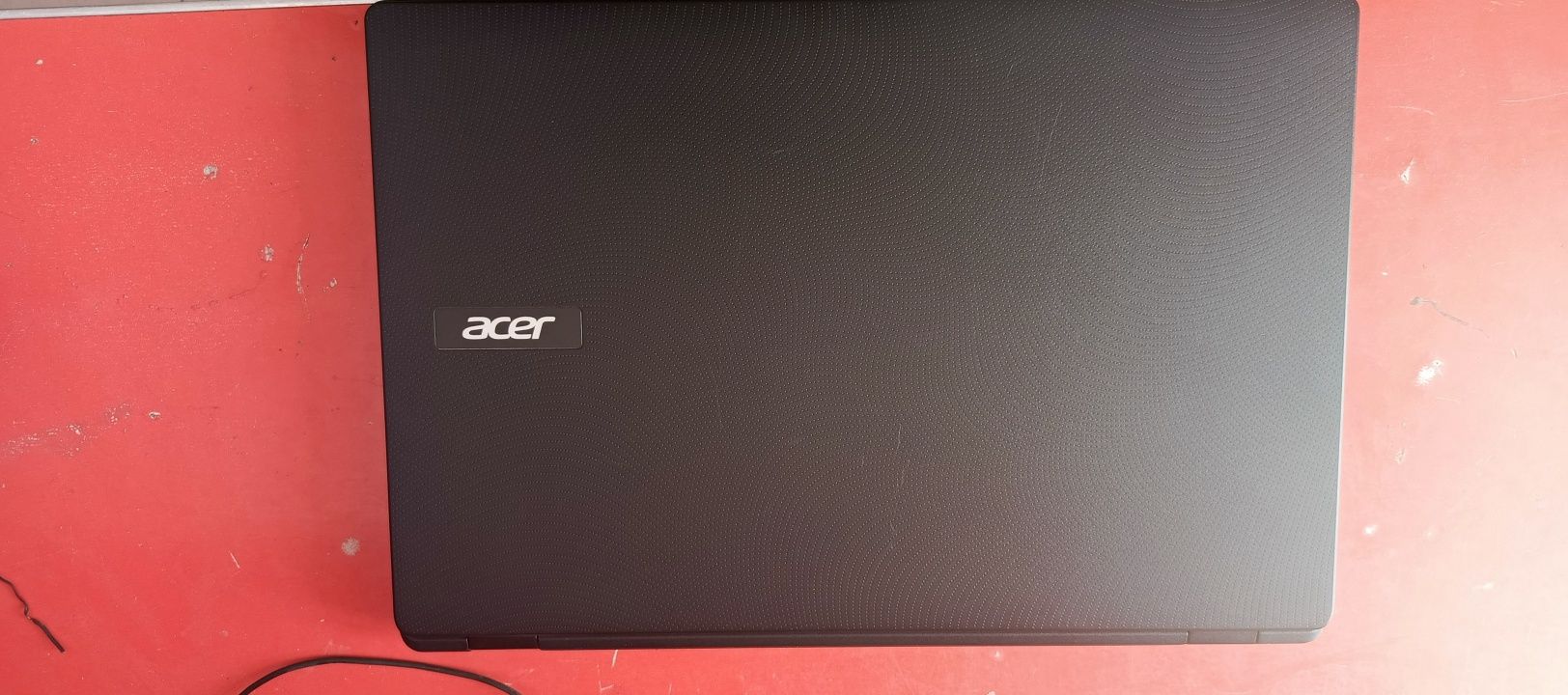 Noutbuk acer celeron