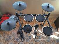 Електронни барабани Behringer XD80USB
