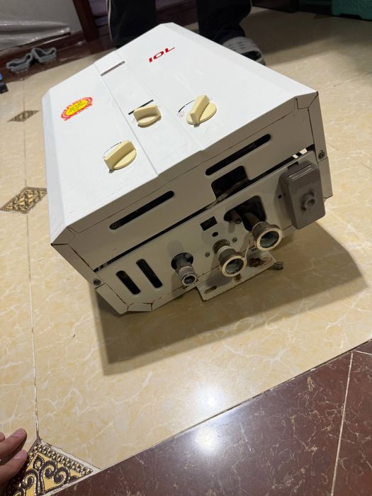 Газовая калонка для горячей воды