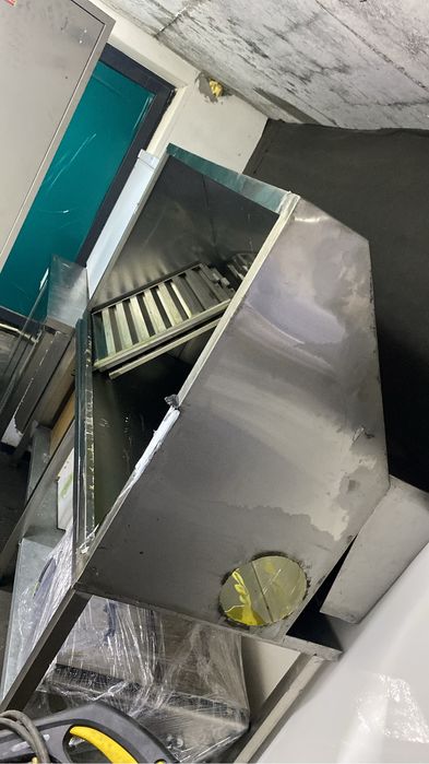 Вытяжной зонт бу