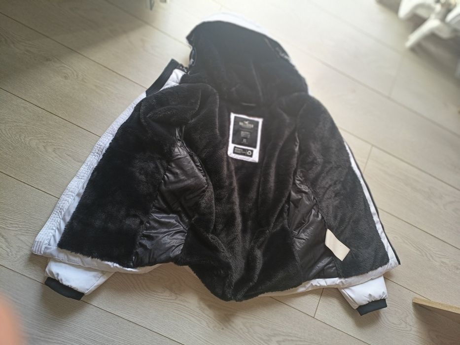 Geaca hollister originală purtata de 5 ori
