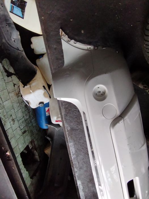 Задна оригинална броня за Nissan Qashqai 2008.