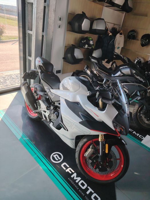 CfMoto 450 SR 2025