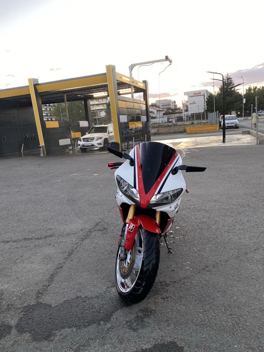 Yamaha YZF-R1 2003