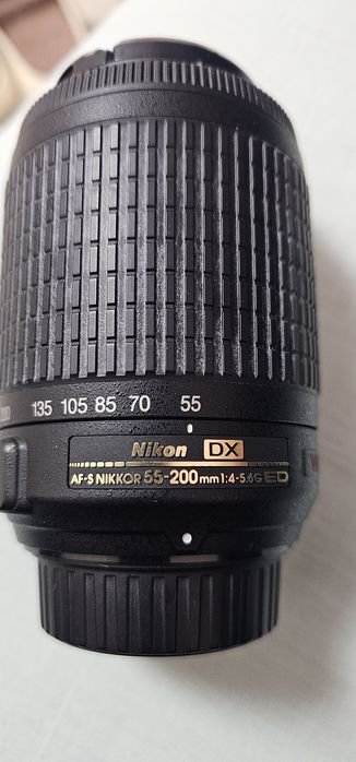 Obiectiv nikon dx 55-200mm