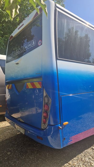 VIND Autocar  mercedes noge