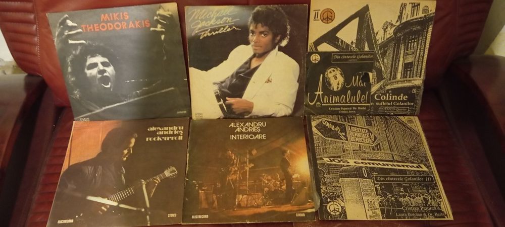 Rezervate Vand  lot discuri vinil Pop ,folk,rock,populara