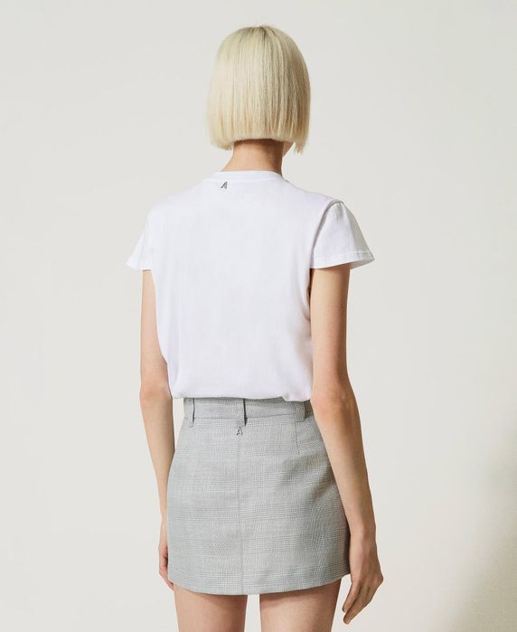 Къса пола Twinset,размери XS,S,M ,с люрекс, висола талия, ново!