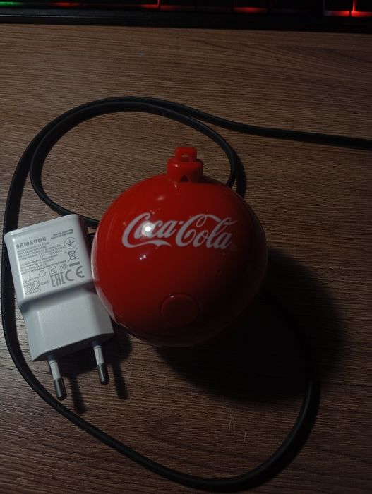 Колонка CocaCola с зарядкой