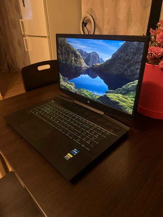 Лаптоп HP Павилион