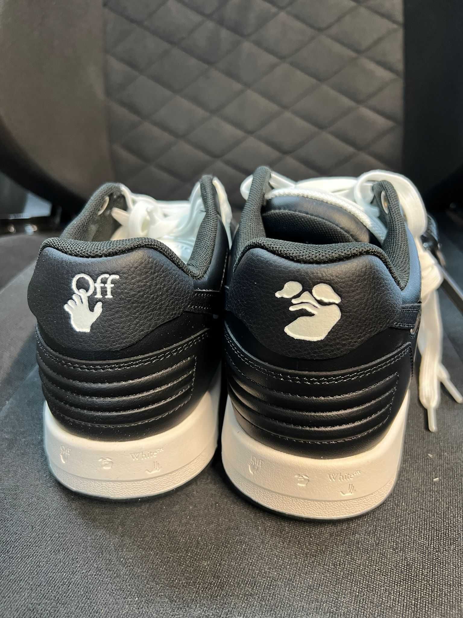Off-White Out Of Office Black and White 40 Noi cu Cutie