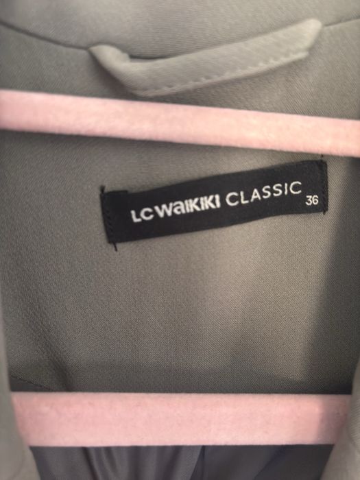Zara /lc waikiki дамски костюми