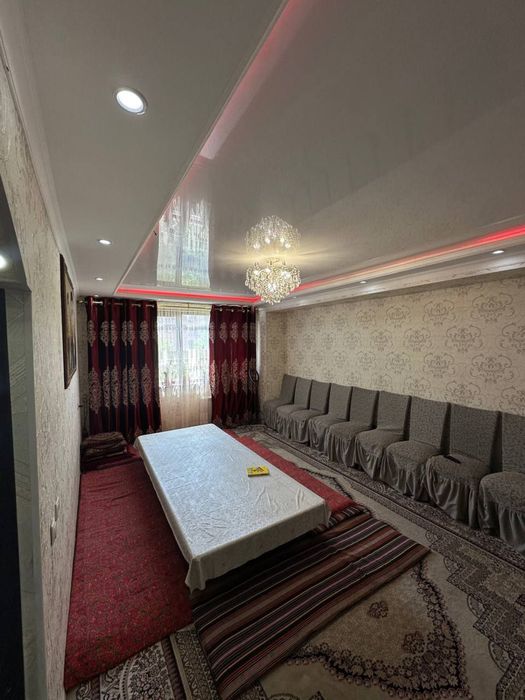 Чиланзар 20 кв 3 хонали уй сотилади