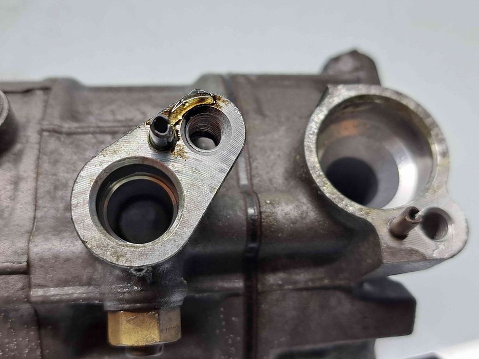 Compresor clima  Volkswagen Eos (1F7, 1F8) [Fabr 2006-2015] 5N0820803H