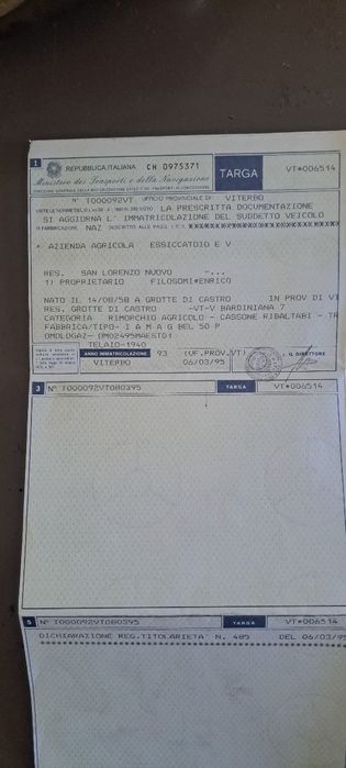 Remorcă tractor sistem basculare