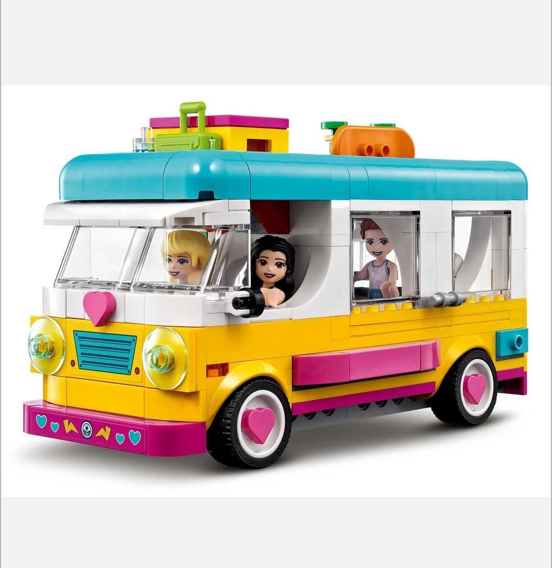 Lego Friends Furgoneta camping rulota barca cu panze 41681 6 7+ 8 ani