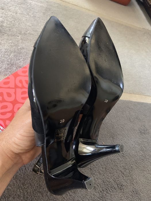 Pantofi piele, in stare foarte buna !