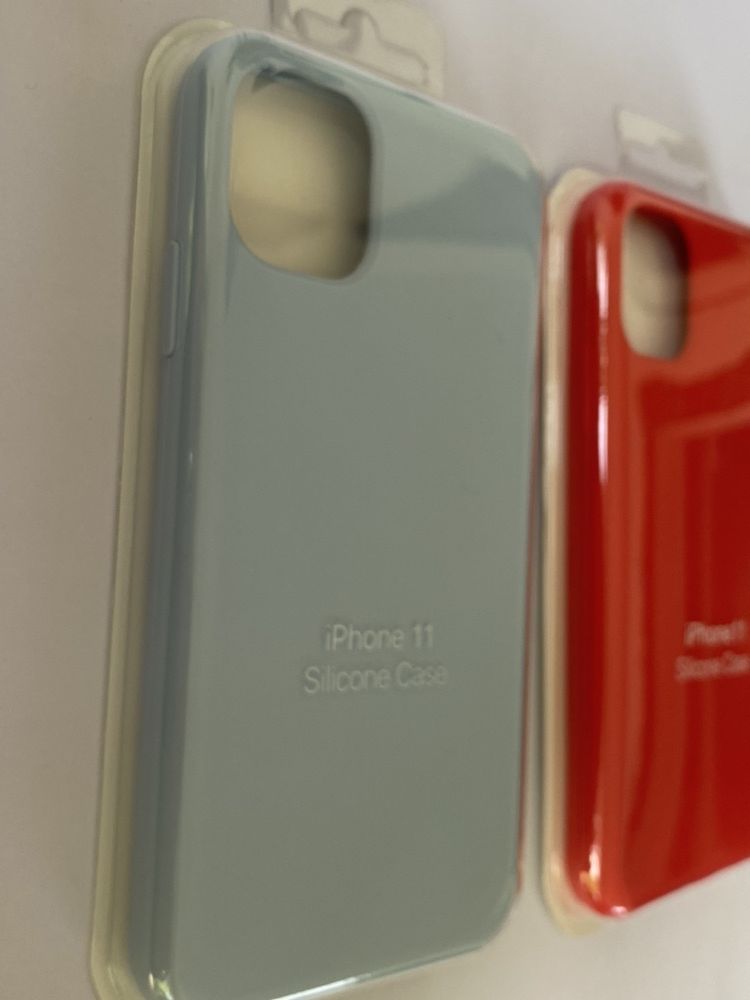Husa silicon iphone 11 rosu, albastru pastel