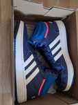 Ghetuțe adidas mārimea 39