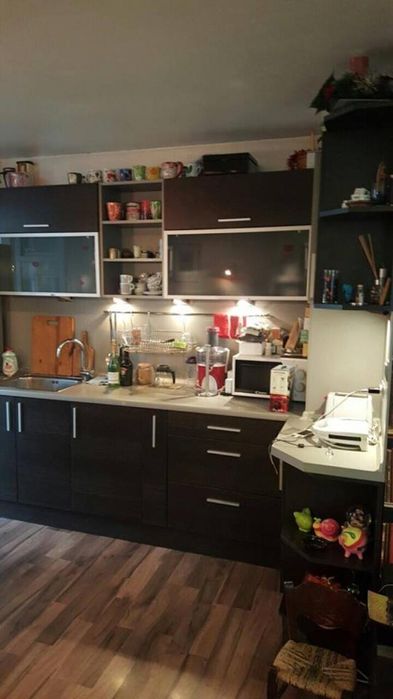 Дава се под наем Тристаен апартамент в София, Хладилника - 82 кв.м за 800 € - Снимка #2