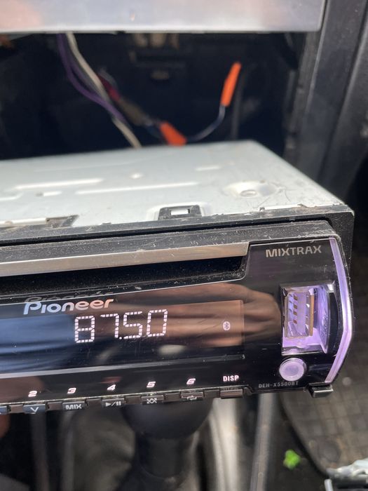 Pioneer deh x5500 bt