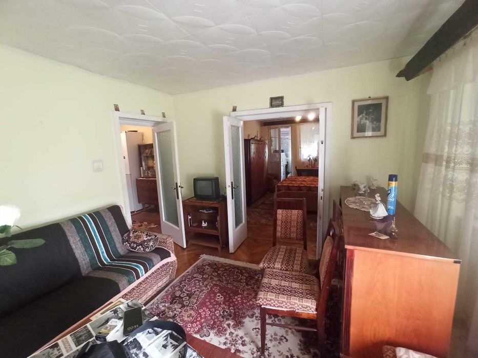 Apartament de vanzare 2 camere - Cugir - 59mp utili