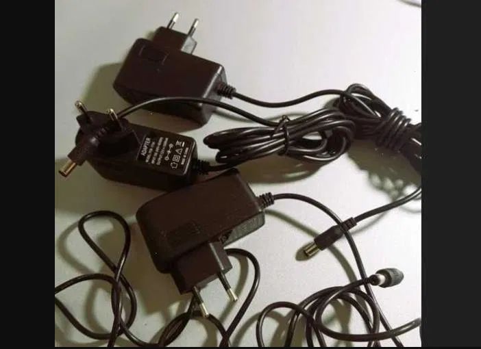 на приставку электронную - адаптер, зарядка, блок питания