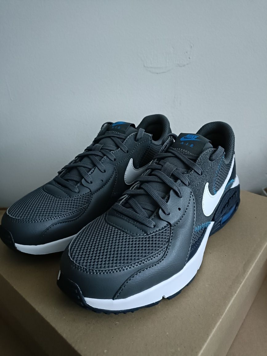 Nike Air Max Excee номер 41 код 22A