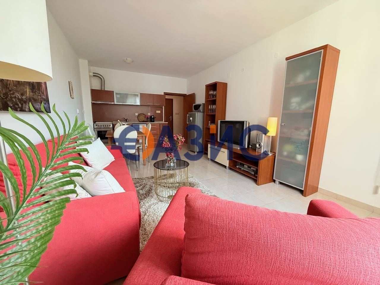 Продава се Тристаен апартамент в Свети Влас - 90 кв.м за 1334 €/кв.м - Снимка #3