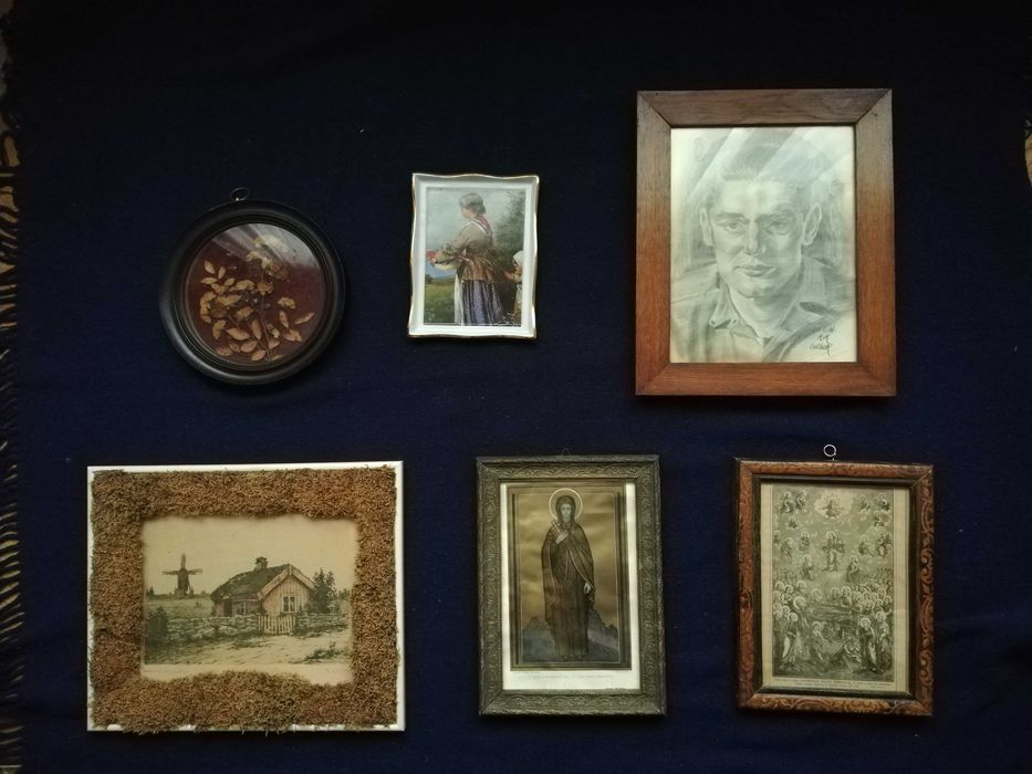 Tablouri, icoane, grafica creion/tus, oglinzi vechi tramp art