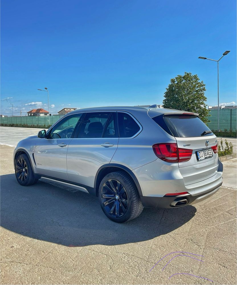 Vand bmw X5 hibrid 313cp