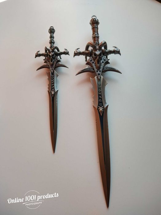 Меч “Frostmourne”