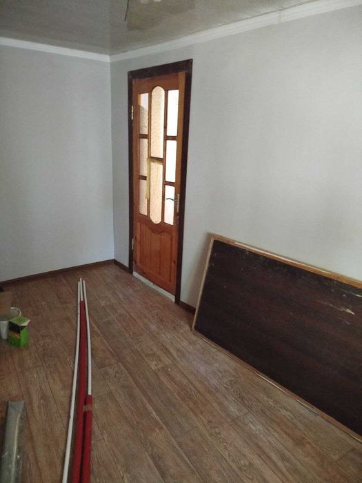 Участок. Дом 2 комнат. 1 этаж. 50 м2. Ор-р. Назарбек.