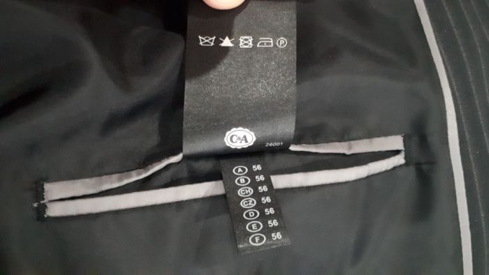 Мужской костюм тройка