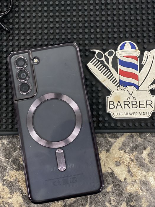 SAMSUNG S21FE продам или обмен