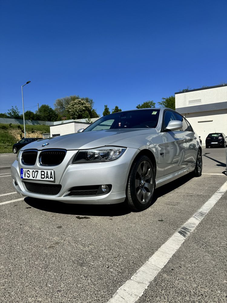 BMW 320i Facelift LCI