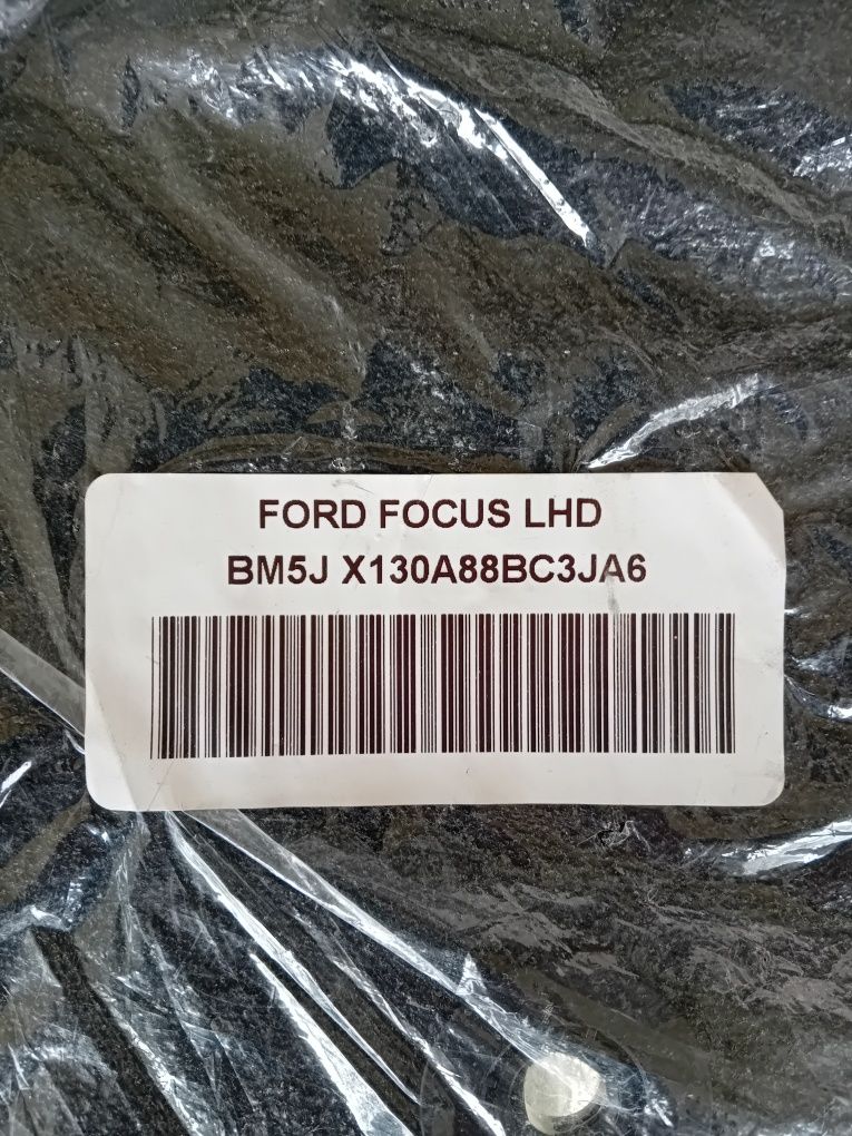 Vand set NOU covorase mocheta originale Ford Focus 2011 - 2018