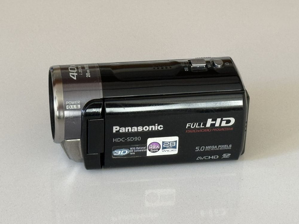 Камера Panasonic HDC-SD90