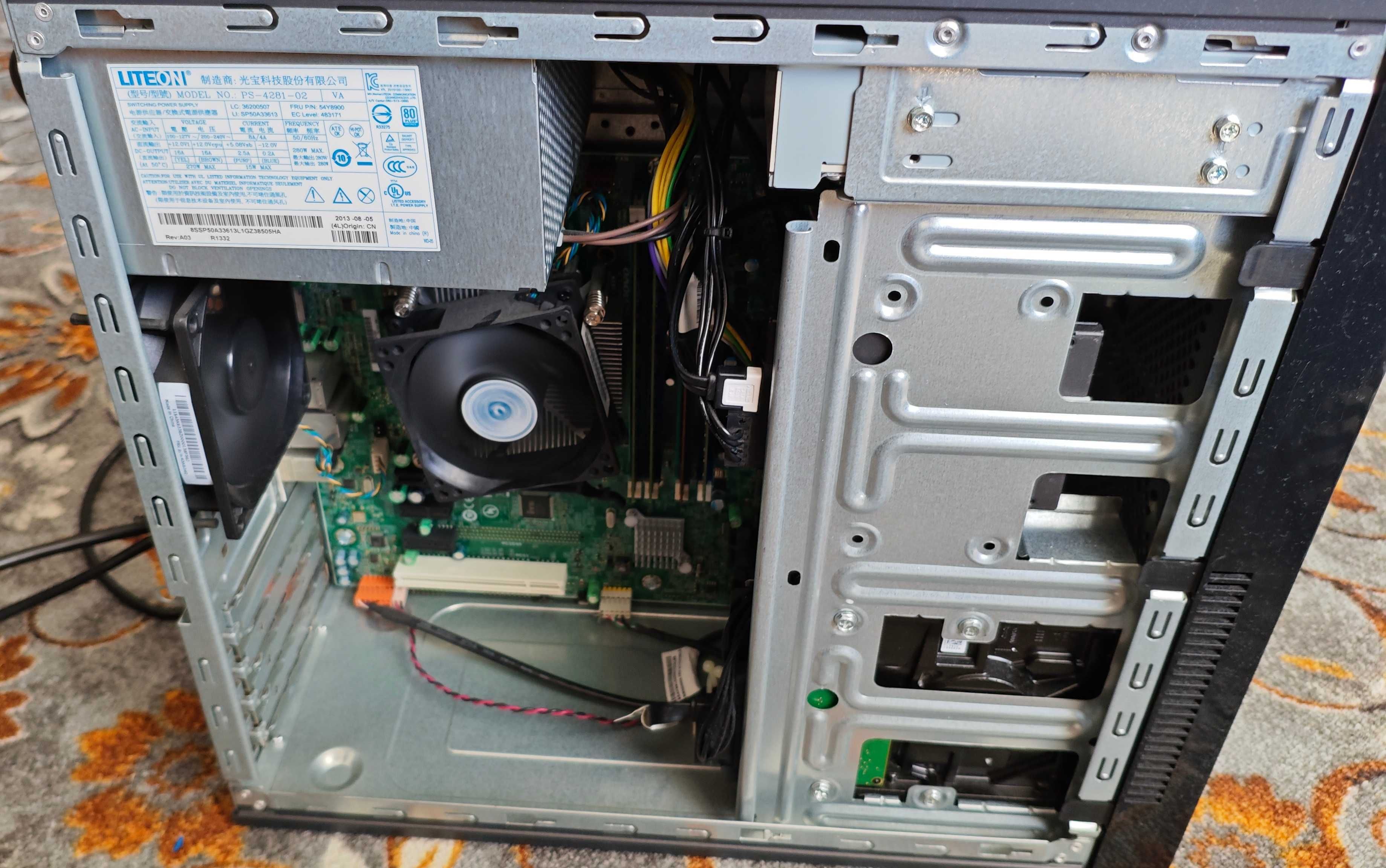 Продавам Компютър LENOVO ThinkCenter E93 с Монитор Acer V206HQL